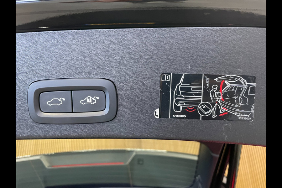Volvo XC40 Recharge P8 AWD R-Design|90%SOH|ACC|PANO|360+V+A-CAMERA|CARPLAY|ANDROID|STOEL+STUURVERW|ELEK.KLEP|NL|NAP|INCL.BTW|1 EIG
