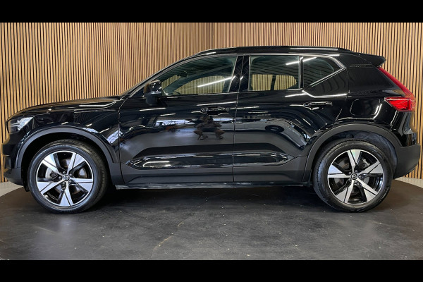 Volvo XC40 Recharge P8 AWD R-Design|90%SOH|ACC|PANO|360+V+A-CAMERA|CARPLAY|ANDROID|STOEL+STUURVERW|ELEK.KLEP|NL|NAP|INCL.BTW|1 EIG