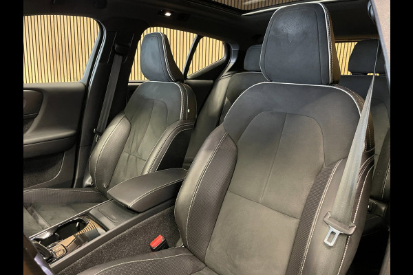 Volvo XC40 Recharge P8 AWD R-Design|90%SOH|ACC|PANO|360+V+A-CAMERA|CARPLAY|ANDROID|STOEL+STUURVERW|ELEK.KLEP|NL|NAP|INCL.BTW|1 EIG