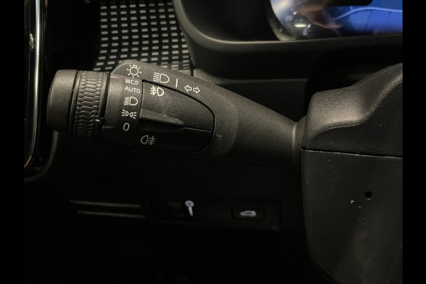 Volvo XC40 Recharge P8 AWD R-Design|90%SOH|ACC|PANO|360+V+A-CAMERA|CARPLAY|ANDROID|STOEL+STUURVERW|ELEK.KLEP|NL|NAP|INCL.BTW|1 EIG