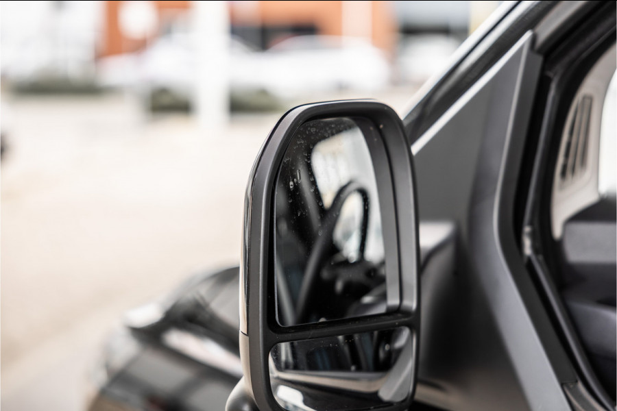 Ford E-Transit Custom 340 L2H1 Sport 71 kWh | Driving Assistant | 360 Camera | DSS LED | B&O | L+R Schuifdeur | CarPlay | Navigatie | 3-Zitter | Elek stoelen
