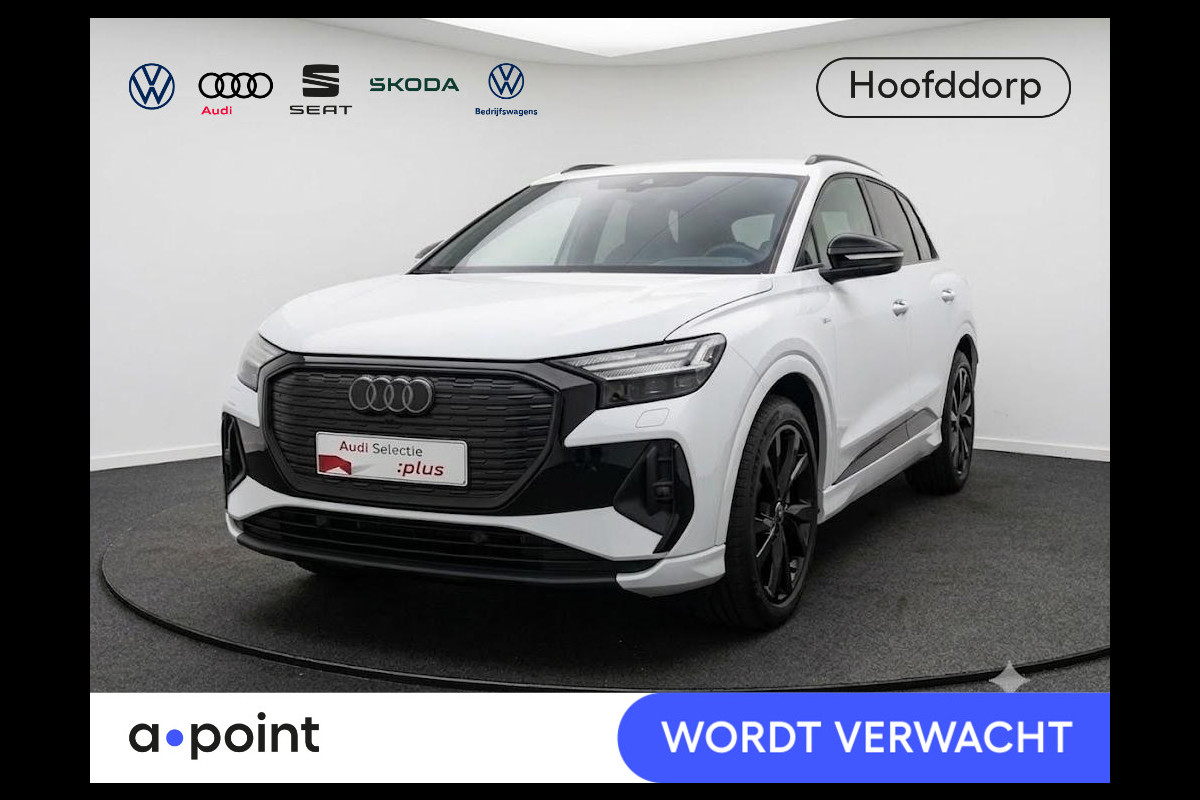 Audi Q4 e-tron 40 S line 77 kWh 204pk | Komt eind juli binnen | Panoramadak | Lederen bekleding | Lichtmetalen velgen | Matrix Led