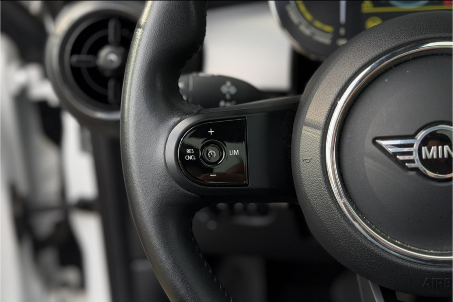 MINI Cooper SE 33 kWh | Panodak | H/K | Head-Up | Camera | Sportleder | Comfort Access
