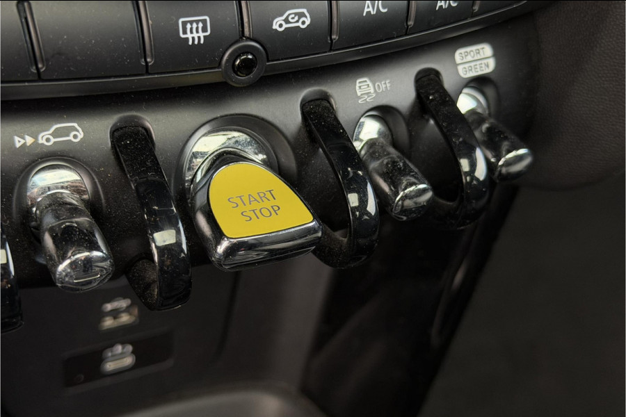 MINI Cooper SE 33 kWh | Panodak | H/K | Head-Up | Camera | Sportleder | Comfort Access