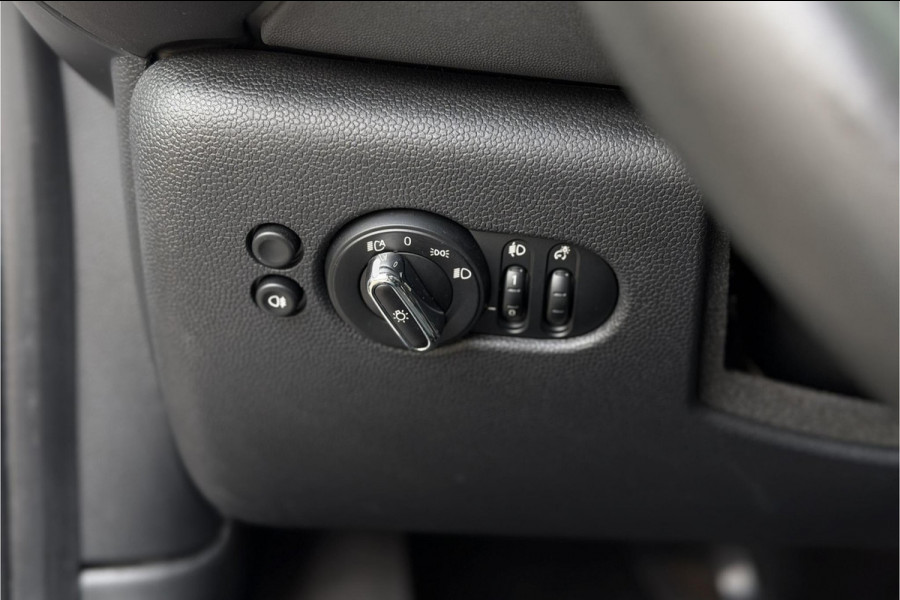 MINI Cooper SE 33 kWh | Panodak | H/K | Head-Up | Camera | Sportleder | Comfort Access
