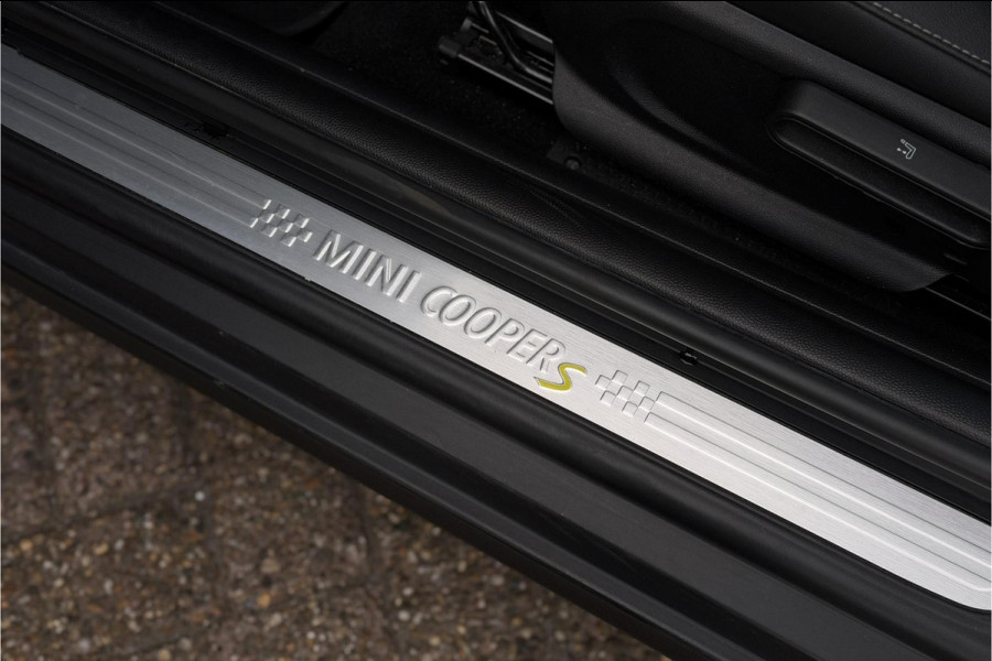 MINI Cooper SE 33 kWh | Panodak | H/K | Head-Up | Camera | Sportleder | Comfort Access