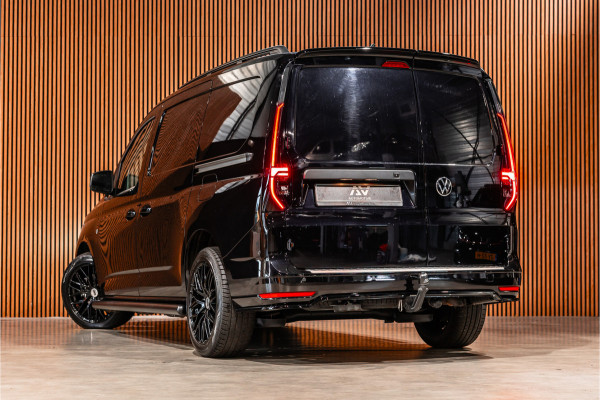 Volkswagen Caddy Cargo Maxi 2.0 TDI | ACC | Camera | Trekhaak | L+R Schuifdeur | CarPlay | Dodehoek detectie | Stoelverwarming | LED | Trekhaak | Lederen bekleding | Sidebars | Betimmering | 18'' Sport velgen | Orig. NL Auto