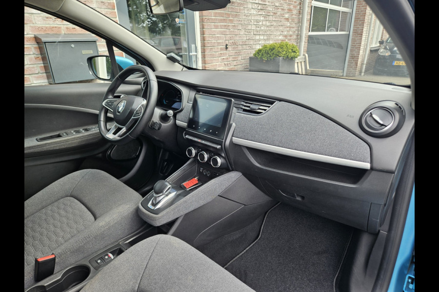 Renault ZOE R135 Intens 52 kWh Koopaccu! SOH 94%! LED! Airco/Clima! PDC! Cruise Control! Navigatie!
