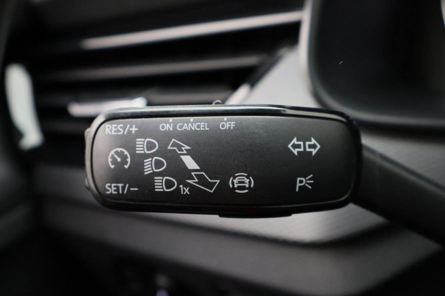 Škoda SCALA 1.0 TSI Ambition