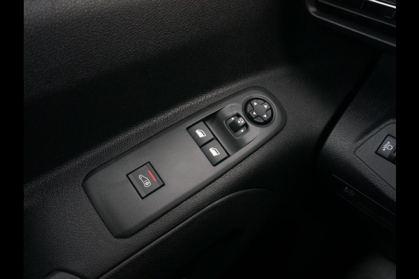Peugeot e-Partner L1 50 kWh | 0% rente | camera | Apple Carplay/Android Auto  | laadruimtebetimmering | Comfort stoelen | rijklaarprijs