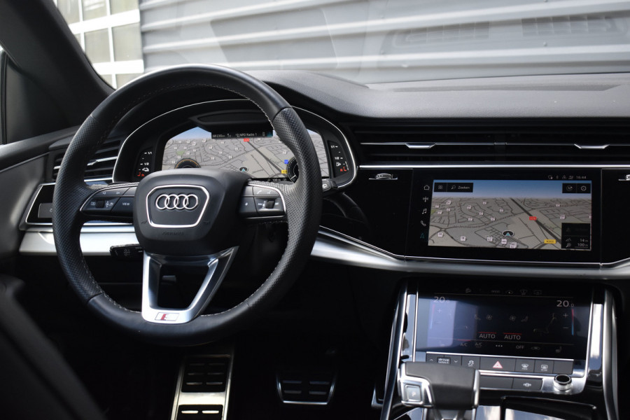 Audi Q8 55 TFSI e Quattro Pro Line S | ACC | RS-Seats | Head-Up | B&O | Softclose | 22'' Wielen | Stuurverwarming | Matrix | Nachtzicht |