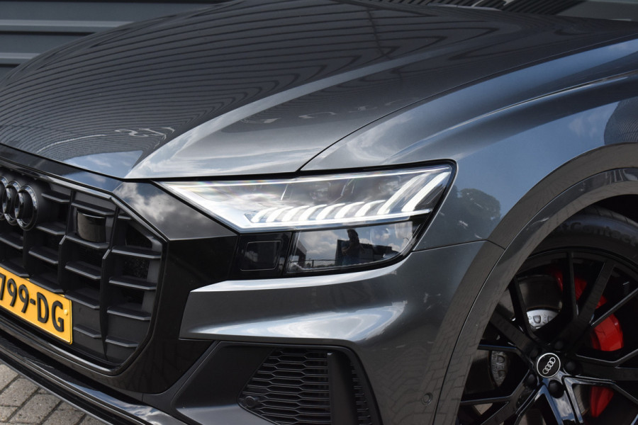 Audi Q8 55 TFSI e Quattro Pro Line S | ACC | RS-Seats | Head-Up | B&O | Softclose | 22'' Wielen | Stuurverwarming | Matrix | Nachtzicht |