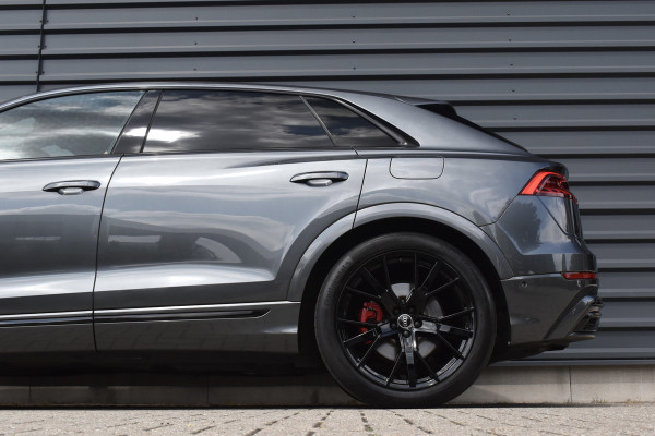 Audi Q8 55 TFSI e Quattro Pro Line S | ACC | RS-Seats | Head-Up | B&O | Softclose | 22'' Wielen | Stuurverwarming | Matrix | Nachtzicht |