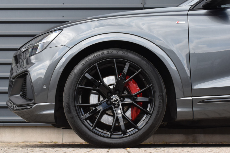 Audi Q8 55 TFSI e Quattro Pro Line S | ACC | RS-Seats | Head-Up | B&O | Softclose | 22'' Wielen | Stuurverwarming | Matrix | Nachtzicht |