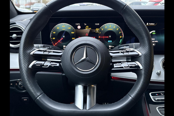 Mercedes-Benz E-Klasse Estate 300 e AMG Line PHEV | Wegklapbare Trekhaak | Pano | Stoelverwarming | Achteruitrijcamera | Adaptive Cruise Control Multibeam