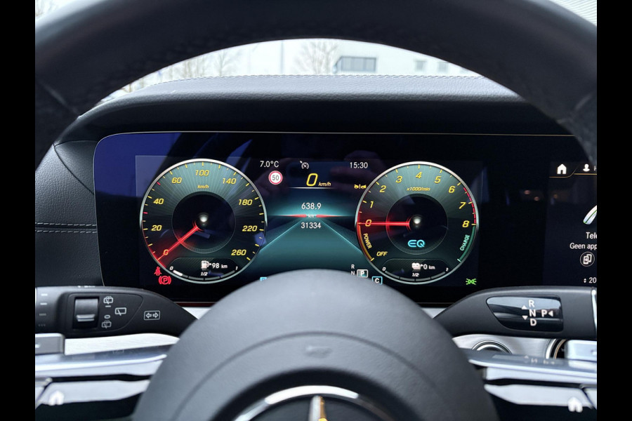 Mercedes-Benz E-Klasse Estate 300 e AMG Line PHEV | Wegklapbare Trekhaak | Pano | Stoelverwarming | Achteruitrijcamera | Adaptive Cruise Control Multibeam