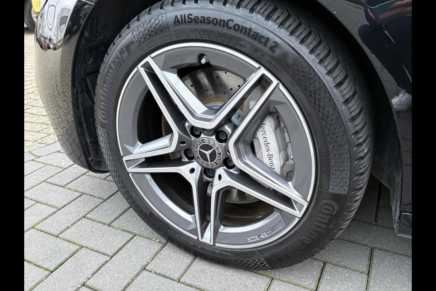 Mercedes-Benz E-Klasse Estate 300 e AMG Line PHEV | Wegklapbare Trekhaak | Pano | Stoelverwarming | Achteruitrijcamera | Adaptive Cruise Control Multibeam
