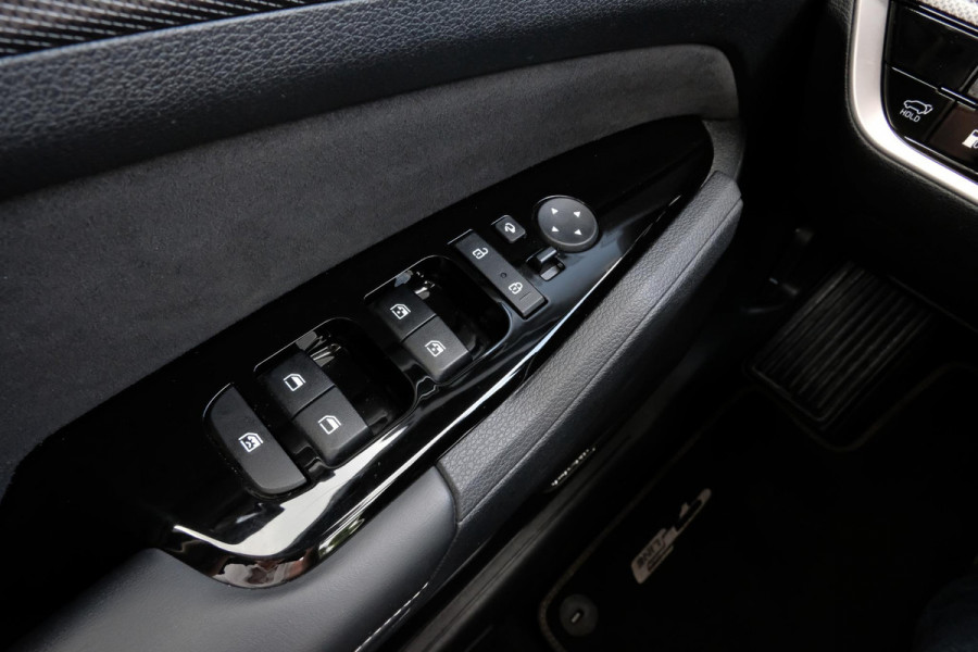 Kia Sportage 1.6 T-GDi Plug-in Hybrid AWD GT-Line BELLEN VOOR BEZICHTIGING! | 265PK | 360 Camera | Harman Kardon | Stoelverwarming/koeling | Leder | Bestuurdersstoel Met Geheugen | Elektrische Klep