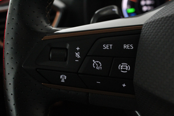 CUPRA Formentor 1.4 TSI e-Hybrid Essential > Leer/Memory/360°camera/Sportstoel/Magnetic Tech/Plug in hybride...