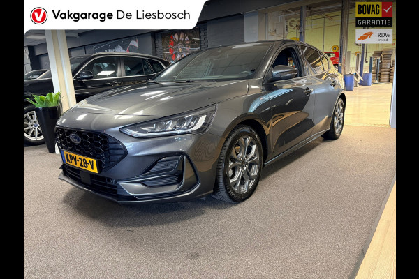 Ford Focus 1.0 EcoBoost Hybrid ST Line / automaat / stuur en stoel verwarming / led