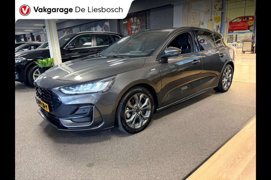 Ford Focus 1.0 EcoBoost Hybrid ST Line / automaat / stuur en stoel verwarming / led
