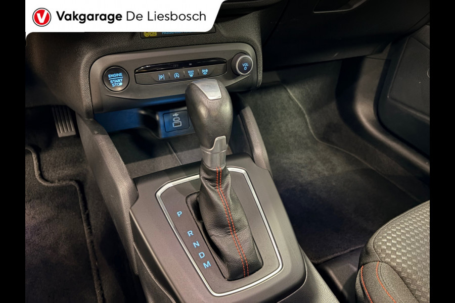 Ford Focus 1.0 EcoBoost Hybrid ST Line / automaat / stuur en stoel verwarming / led