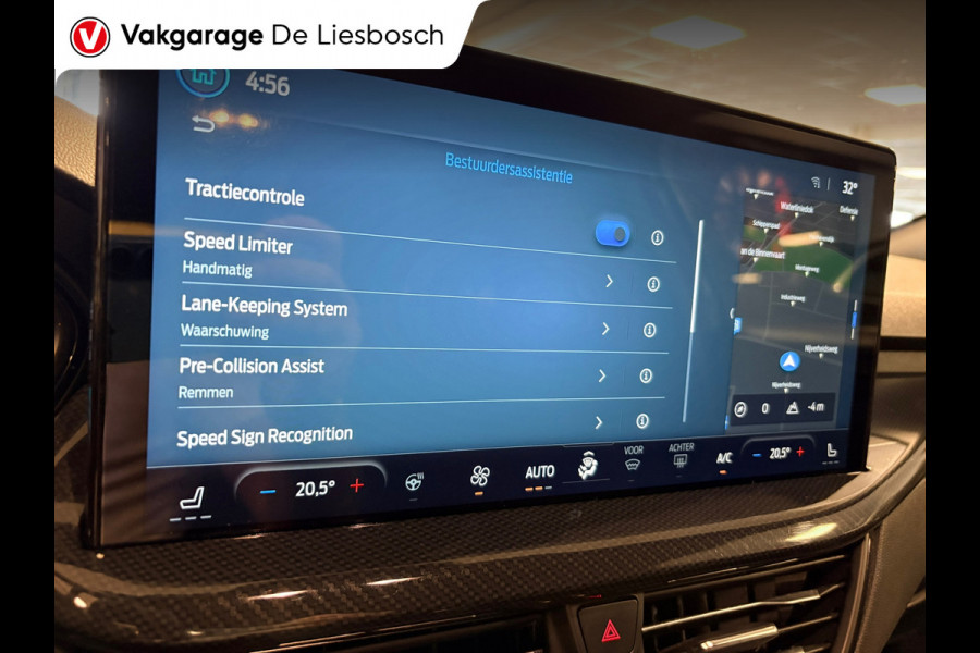 Ford Focus 1.0 EcoBoost Hybrid ST Line / automaat / stuur en stoel verwarming / led