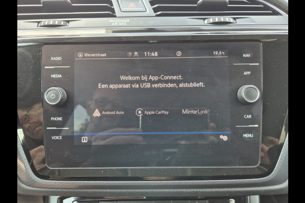 Volkswagen Touran 1.5 TSI Comfortline Business 7p Automaat,Nav/Carplay,Adap.Cruise,stoelverwarming,