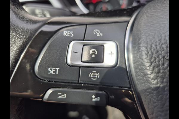 Volkswagen Touran 1.5 TSI Comfortline Business 7p Automaat,Nav/Carplay,Adap.Cruise,stoelverwarming,