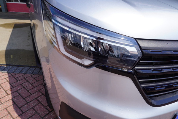 Renault Trafic 2.0 Blue dCi 150PK T30 L2H1 Extra Anniversary Automaat nr. V049 | Climate | Navi | Camera | Cruise | Glaslook | Trekhaak