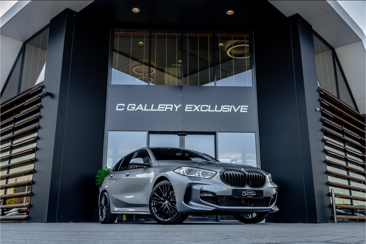BMW 1-serie 118i - M Sport | Panorama | H&K | Memory | ACC