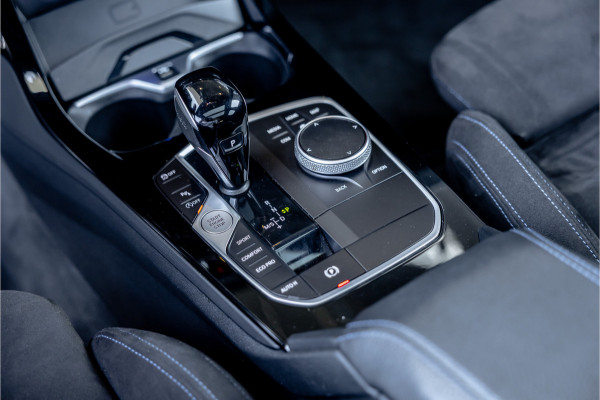 BMW 1-serie 118i - M Sport | Panorama | H&K | Memory | ACC