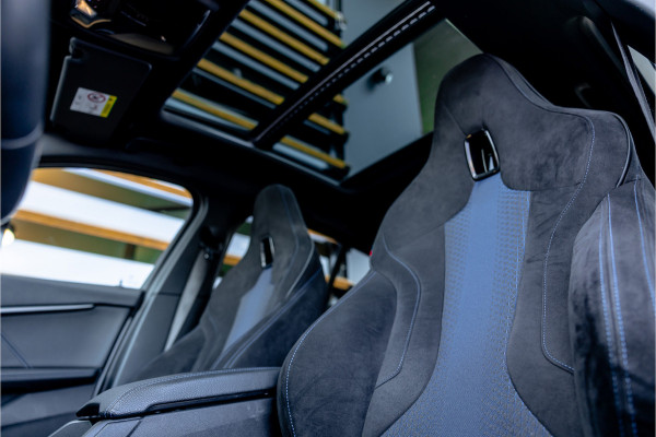 BMW 1-serie 118i - M Sport | Panorama | H&K | Memory | ACC