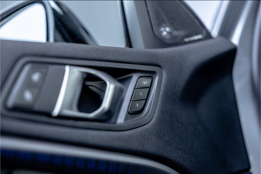 BMW 1-serie 118i - M Sport | Panorama | H&K | Memory | ACC