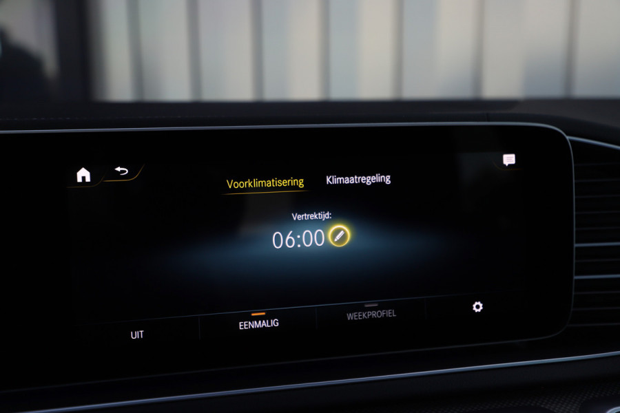 Mercedes-Benz GLE Coupé 350e AMG 4-Matic | 333PK | Pano | Keyless-go | Sfeerverlichting | Memory | Distronic+ | Multibeam | Leder | 2022.