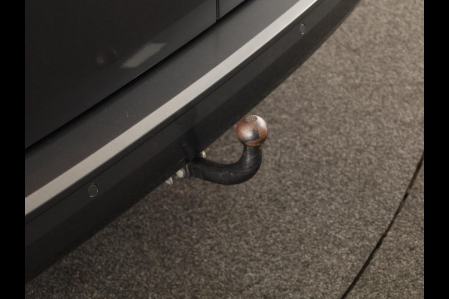 Volkswagen Caddy 2.0 TDI 122PK | Navigatie via app | LED koplampen | Adaptieve cruise control | Parkeersensoren achter | Bumpers in kleur | LM velgen
