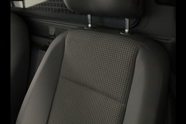 Volkswagen Caddy 2.0 TDI 122PK | Navigatie via app | LED koplampen | Adaptieve cruise control | Parkeersensoren achter | Bumpers in kleur | LM velgen