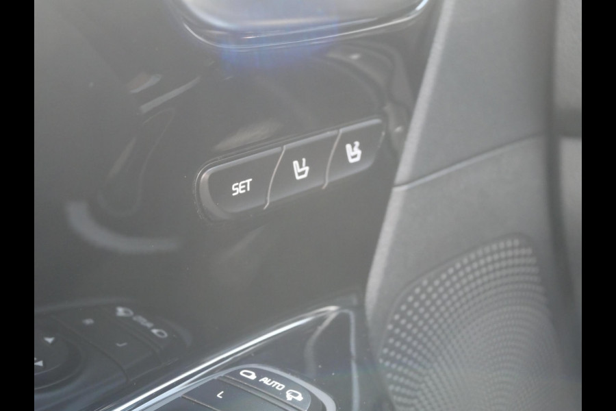 Kia Niro 1.6 GDi Hybrid ExecutiveLine | Cruise | Carplay | Keyless | Schuif-kanteldak | Stoelverwarming-ventilatie | Navi |