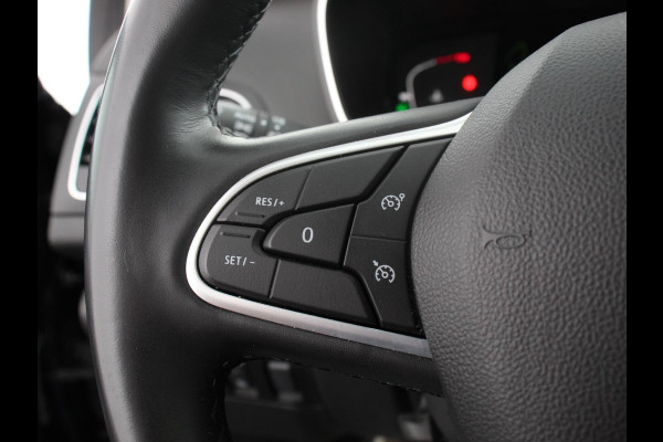Renault Mégane Estate 1.3 TCe 140pk Automaat Intens Trekhaak Camera Navigatie Climate Control Cruise Control Lichtmetalen velgen Parkeer sensoren