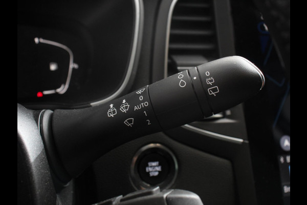 Renault Mégane Estate 1.3 TCe 140pk Automaat Intens Trekhaak Camera Navigatie Climate Control Cruise Control Lichtmetalen velgen Parkeer sensoren