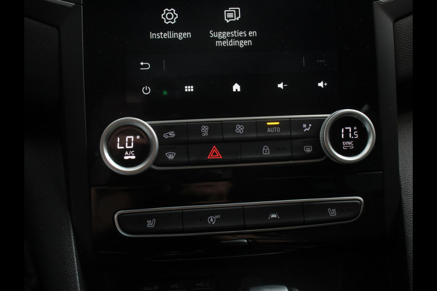 Renault Mégane Estate 1.3 TCe 140pk Automaat Intens Trekhaak Camera Navigatie Climate Control Cruise Control Lichtmetalen velgen Parkeer sensoren