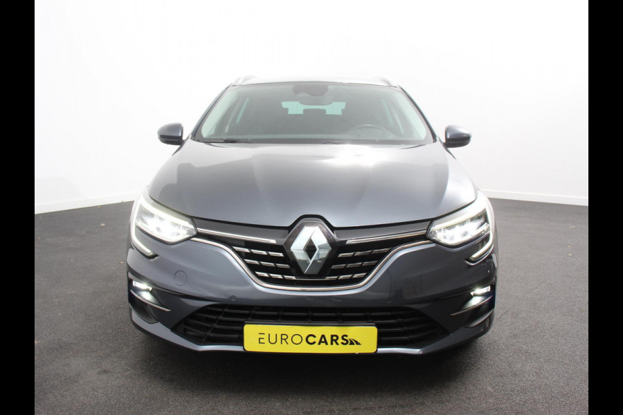 Renault Mégane Estate 1.3 TCe 140pk Automaat Intens Trekhaak Camera Navigatie Climate Control Cruise Control Lichtmetalen velgen Parkeer sensoren