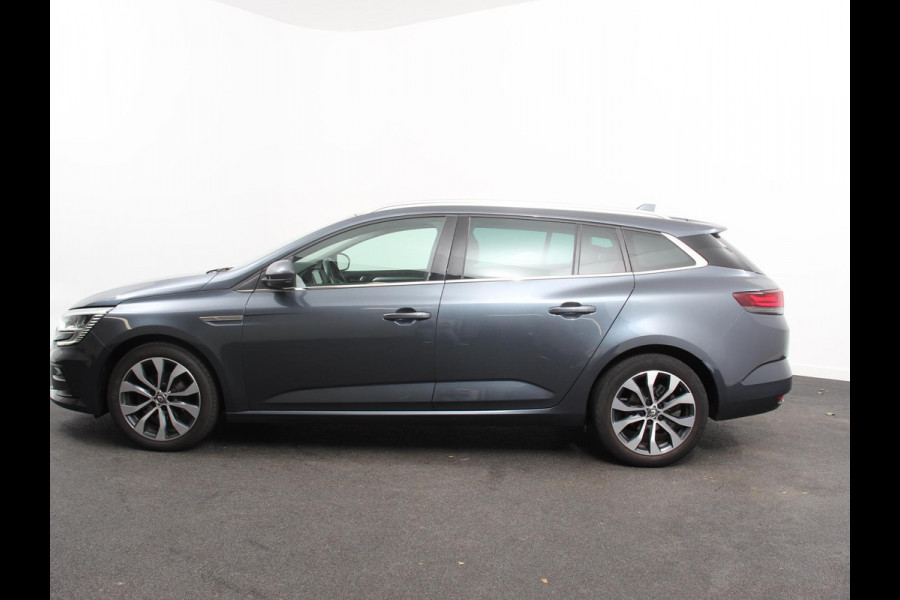 Renault Mégane Estate 1.3 TCe 140pk Automaat Intens Trekhaak Camera Navigatie Climate Control Cruise Control Lichtmetalen velgen Parkeer sensoren