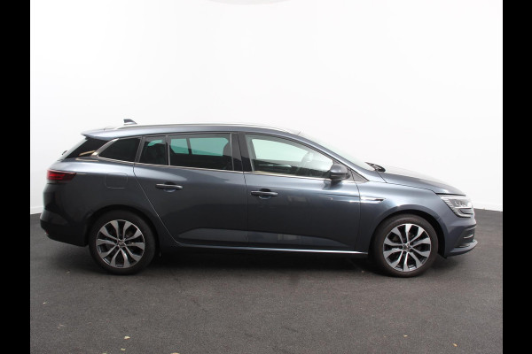 Renault Mégane Estate 1.3 TCe 140pk Automaat Intens Trekhaak Camera Navigatie Climate Control Cruise Control Lichtmetalen velgen Parkeer sensoren
