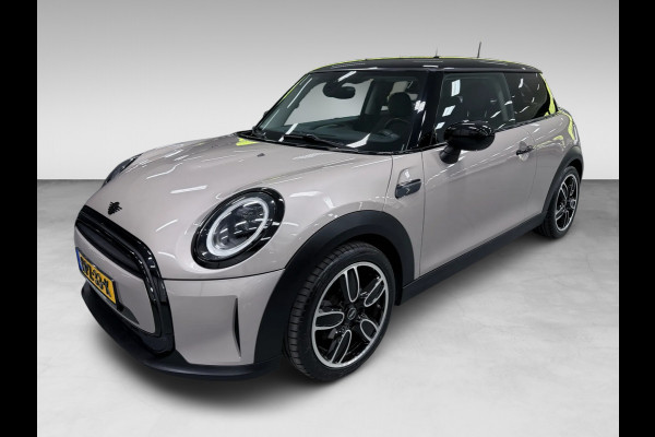 MINI 3-deurs 1.5 Cooper BLACK-EDITION 136PK 17''DAB/ NAVI/CRUISE/ECC/PDC/CARPLAY/SPORTSTOELEN///