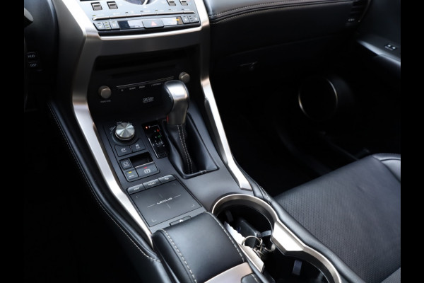 Lexus NX 300h AWD President Line | Panoramadak | Mark Levinson | Stoelventilatie