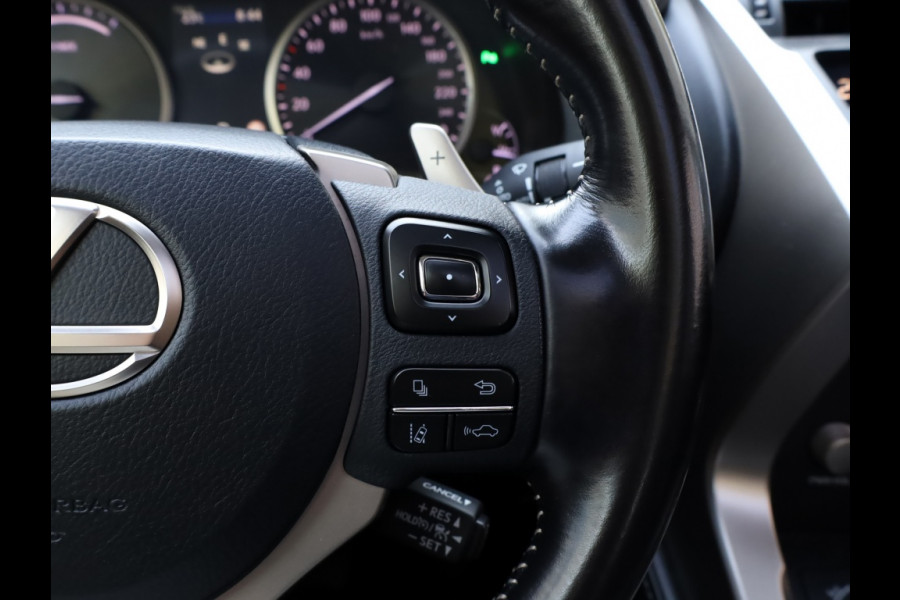 Lexus NX 300h AWD President Line | Panoramadak | Mark Levinson | Stoelventilatie