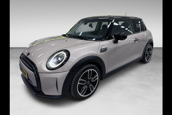 MINI 3-deurs 1.5 Cooper BLACK-EDITION 136PK 17''DAB/ NAVI/CRUISE/ECC/PDC/CARPLAY/SPORTSTOELEN///