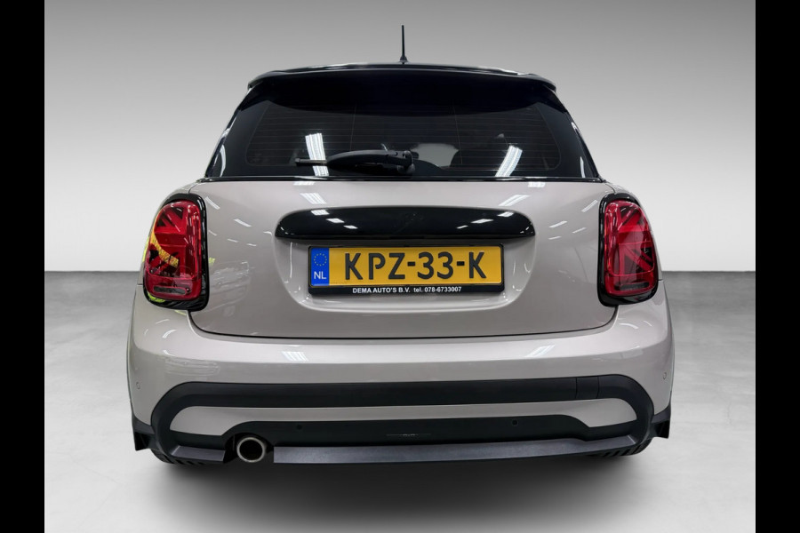 MINI 3-deurs 1.5 Cooper BLACK-EDITION 136PK 17''DAB/ NAVI/CRUISE/ECC/PDC/CARPLAY/SPORTSTOELEN///