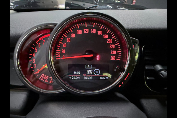 MINI 3-deurs 1.5 Cooper BLACK-EDITION 136PK 17''DAB/ NAVI/CRUISE/ECC/PDC/CARPLAY/SPORTSTOELEN///